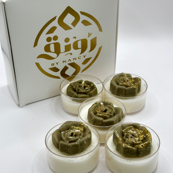 Tea Light Gold Candle With Scent Of Oud شمعة تي لايت الذهبية برائحة العود