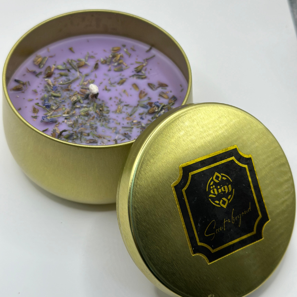 Lavender شمعة معطرة برائحة اللاڤندر