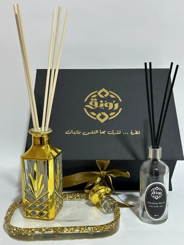 Dubai-Bling-musk-oud-Deluxe Plus with bottle Lavender