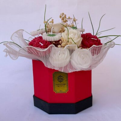 white Red Soy Candle Bouquet in Basket