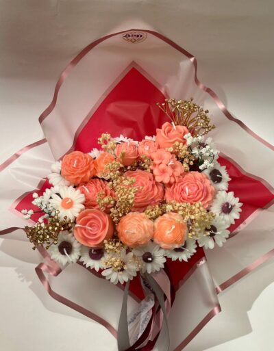 white pink  Soy Candle Bouquet in Basket